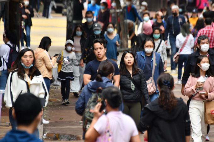 疫情造成全球人命及嚴重的經濟損失，全面影響企業的營商預期。 資料圖片