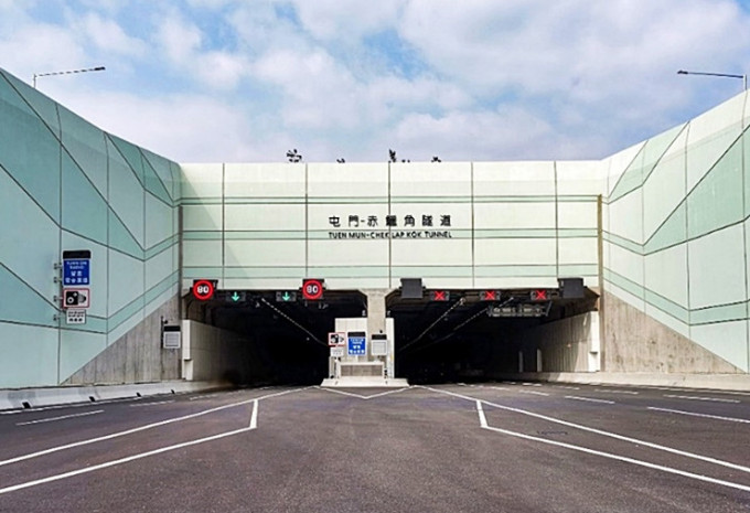 屯门赤鱲角隧道将于星期日通车。资料图片