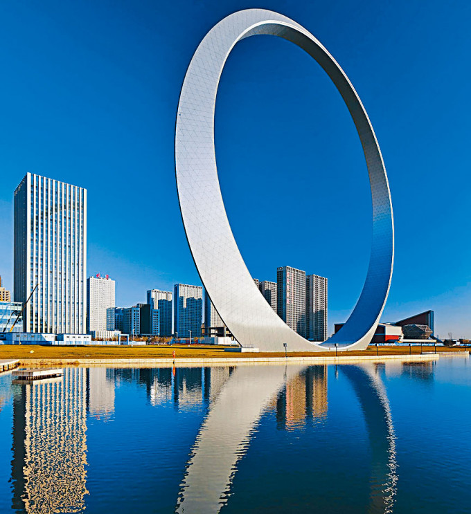「生命之環」是遼寧省地標建築。