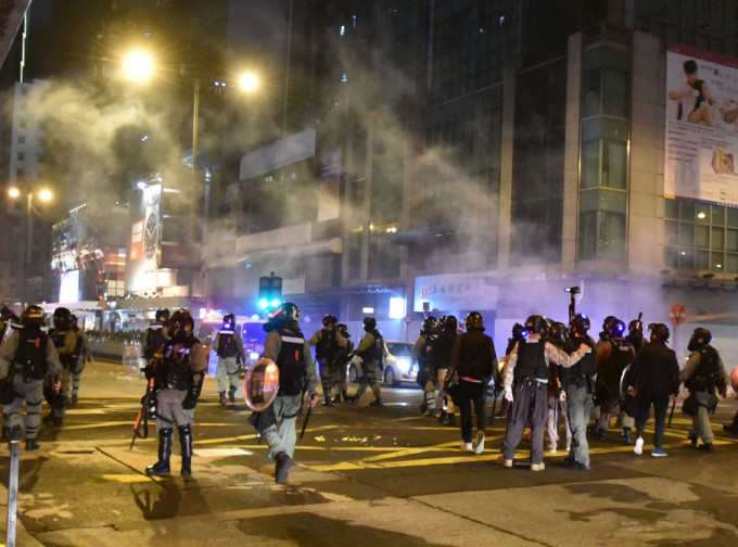 昨晚在旺角爆发激烈冲突。资料图片