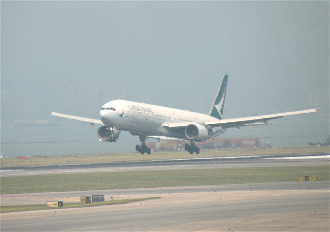 国泰航空接手港龙原有高雄来往香港航班。资料图片