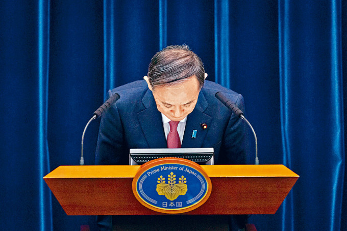 ■首相菅义伟昨日宣布新紧急措施。
