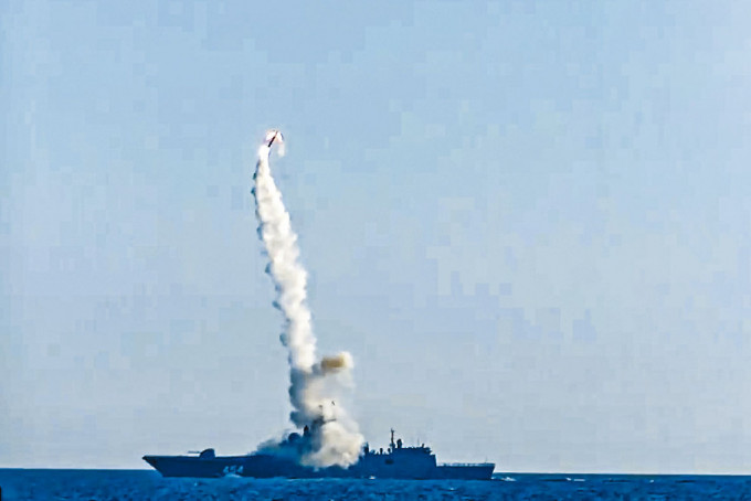 俄罗斯2021年7月在白海试射「锆石」高超音速巡航导弹。