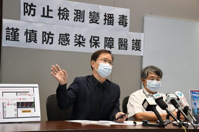 郭家麒（左）要求加強防感染措施。