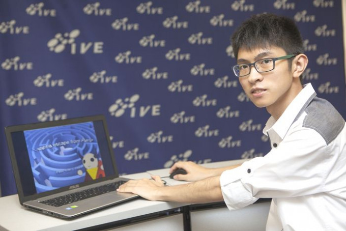 Sunny於IVE遊戲軟件開發高級文憑課程畢業後，加入遊戲開發公司工作，短短兩年已晉升為高級程式編寫員。（圖片由VTC提供）