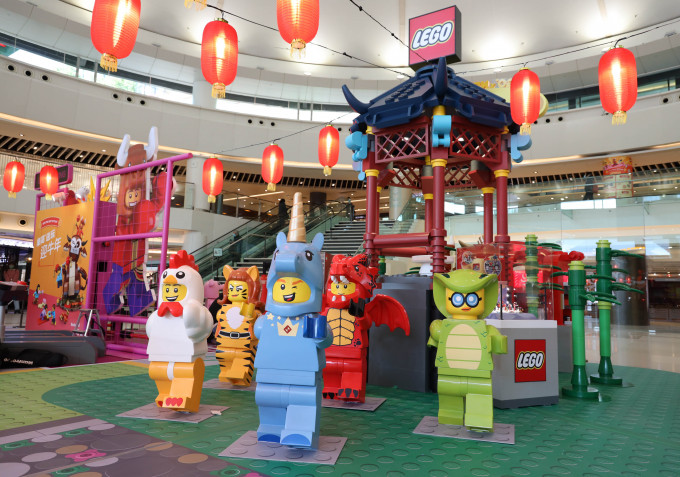 龍、虎、雞、馬、蛇，5大生肖LEGO minifigures齊集新城市廣場打功夫。