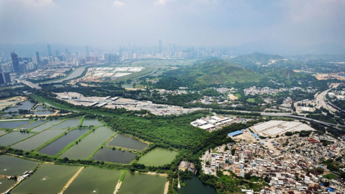 政府擬修例允河套香港園區人員免通行證進出 議員倡取消禁區安排