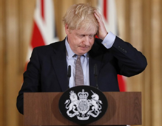 英国首相约翰逊在首相府举行新闻发布会。AP