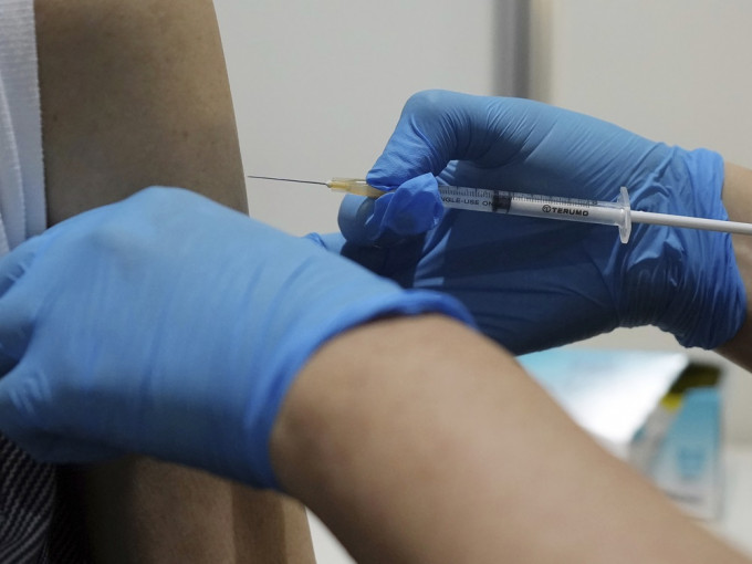 首批莫德納疫苗最快於本月9日開始接種。AP圖片