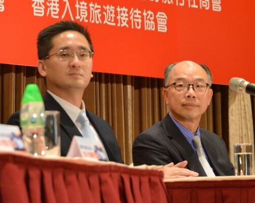 陳帆(右)表示暫不打算公眾諮詢。