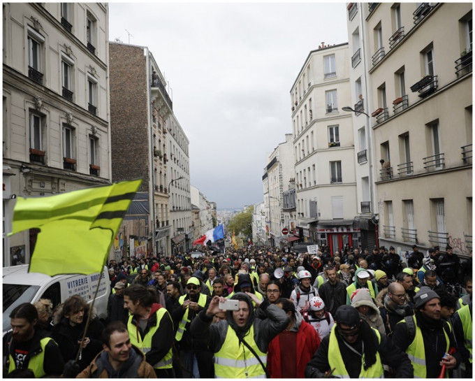 巴黎仅有1460人上街创示威人数新低。AP