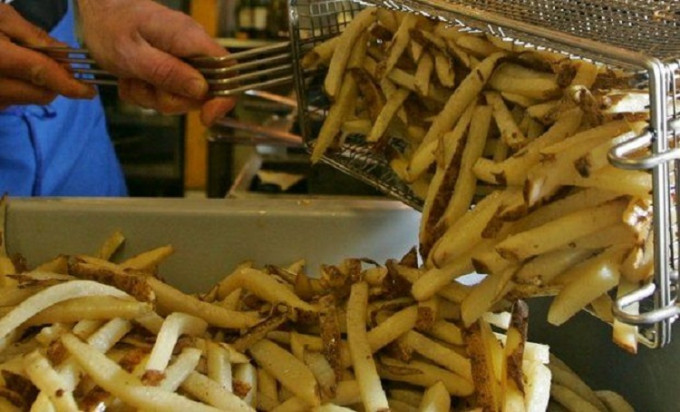 比利時反對規管薯條。AP圖片