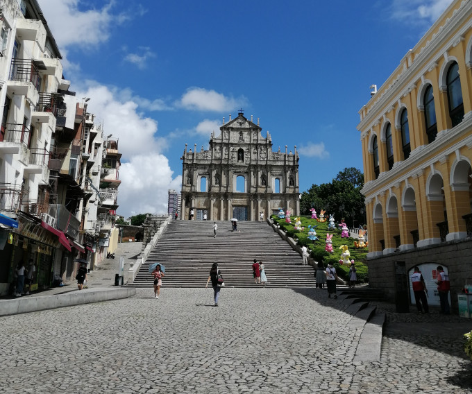 大三巴牌坊近日旅客稀少。網上圖片