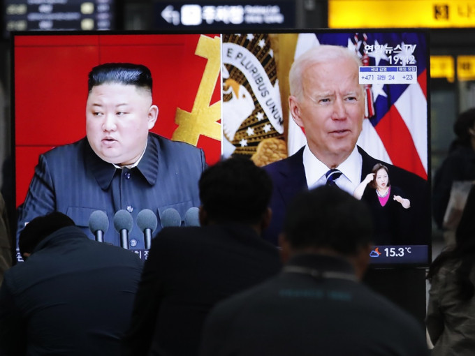北韓批拜登對北韓日前兩度試射導彈所作出的回應，是「侵犯」和「挑釁」。AP圖片