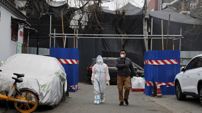 北京公安機關查獲223名涉違反防疫規定進京者。路透社資料圖片