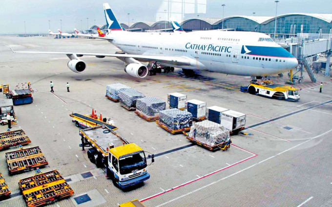 ■國泰航空將取消一些往來香港的客運航班。