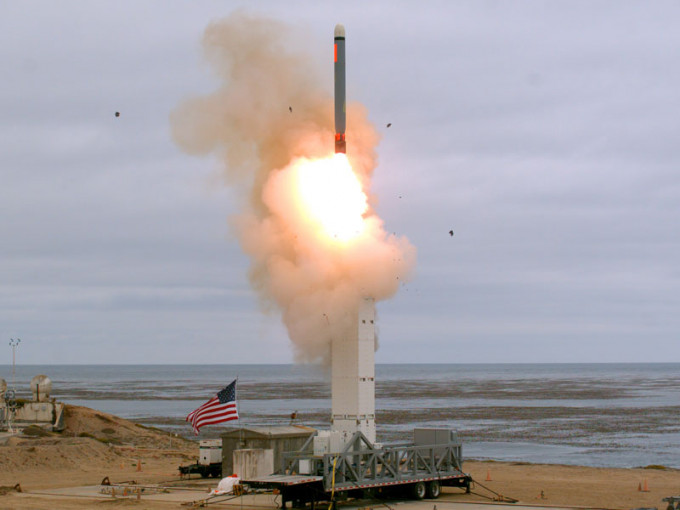 美國國防部聲明指，從今次試射收集的數據和獲取的經驗，將用於今後研發中程導彈。AP