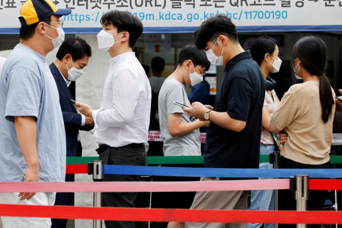 南韓單日激增1615宗確診，創疫情以來新高。路透社圖片