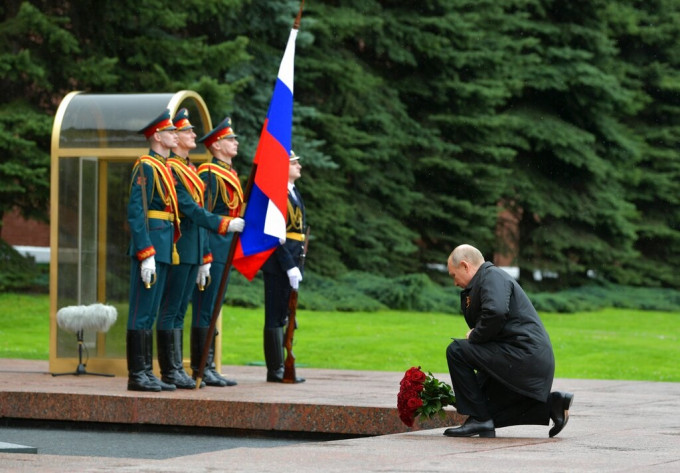 普京出席庆祝二战「卫国战争」胜利75周年纪念日。AP图片