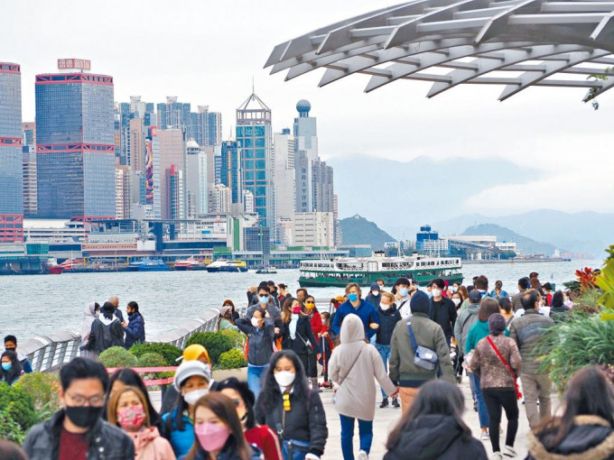 在疫情肆虐下，香港失業率維持3.9%。
