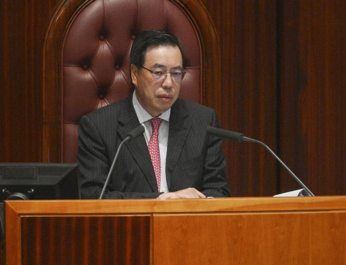 立法会主席梁君彦强调自己按议事规则办事。黄伟强摄