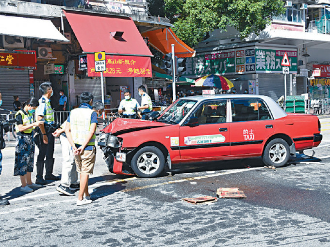 上月22日大埔致命的士车祸造成两人死亡。资料图片