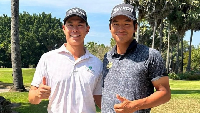 张雄熙(左)和许龙一。 香港高尔夫球总会图片