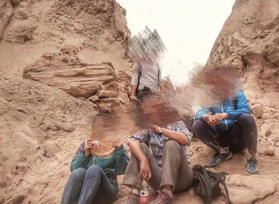 地质考察遇泥石流连老师在内4名师生不幸遇难。网图