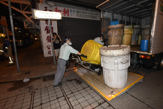 化學物品交由化學物品處理車處理