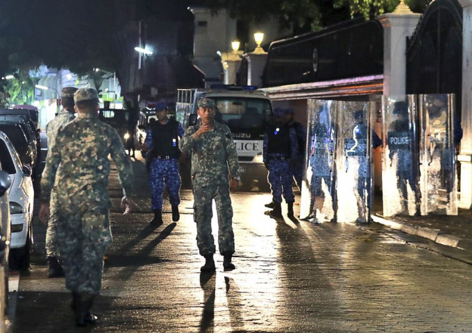 中國駐馬爾代夫大使館籲中國公民勿前往當地。AP