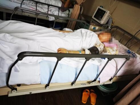 女研究生徐州蹦床館內摔成全身癱瘓。(網圖)