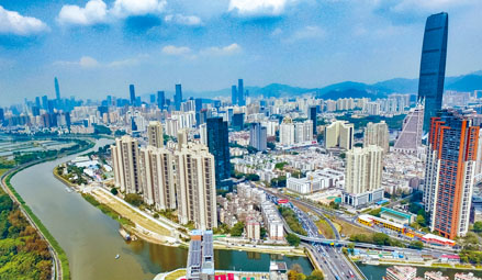 据悉访问团首站先到内地第一个改革开放的经济特区深圳考察。