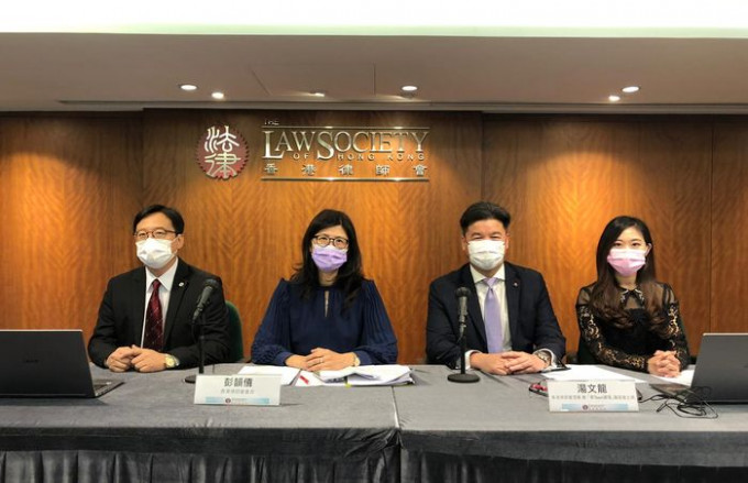 香港律师会宣布新一届「青Teen讲场」将于本月底展开，今届主题为「推纪及仁 Law&Enforcement」。