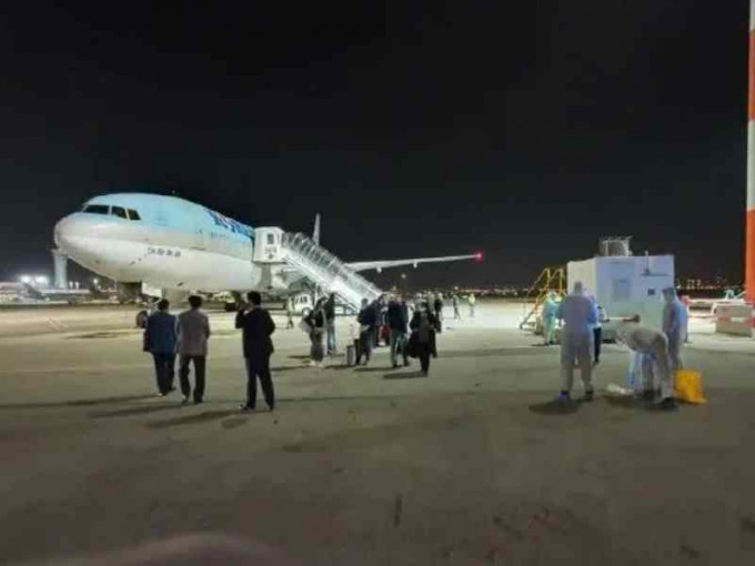 该大韩航空抵特拉维夫只有12名以色列公民获准入境。