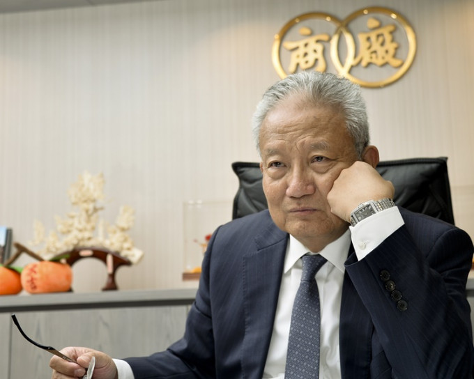 吴宏斌认为政府必须早日解决问题。