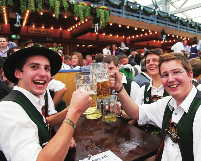 德國慕尼黑啤酒節。網圖