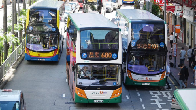 城巴及新巴市区及新界巴士网的专营权将合并。资料图片