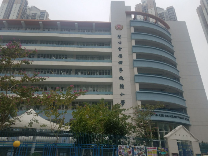 六岁女童所就读小学。欧阳伟光摄