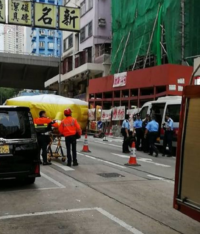 馬頭圍道至漆咸道北一段封閉。香港突發事故報料區