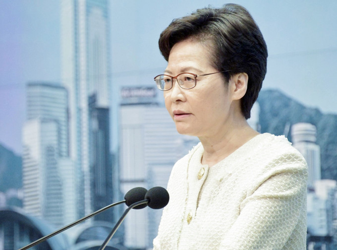 民主派要求林郑月娥亲自到立法会解释《港区国安法》。
