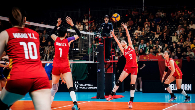 中國女排在世錦賽8強不敵意大利。 中國女排微博圖片