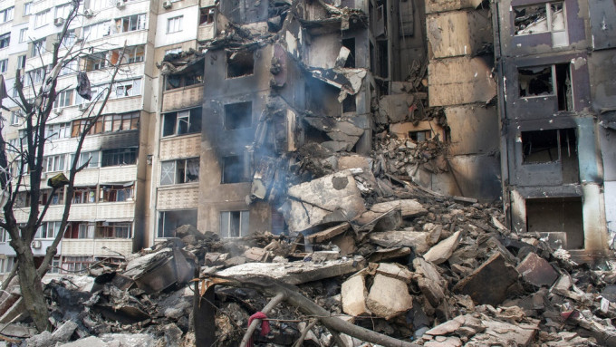 哈爾科夫的建築物被俄軍炸毀。美聯社資料圖片