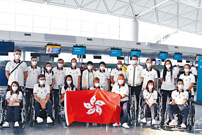 港队残奥硬地滚球及田径队昨启程前往日本，望延续东奥佳绩。
