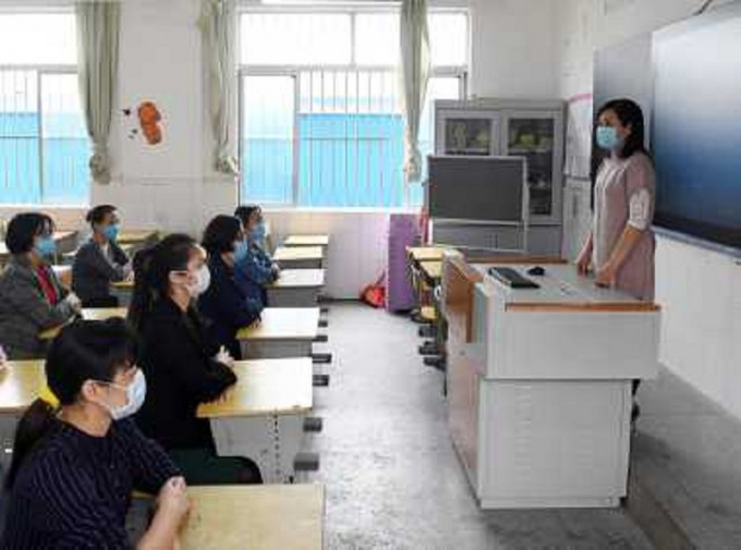 广西南宁举办开学模拟演习。