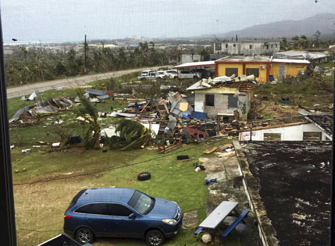塞班島災情嚴重。AP圖片
