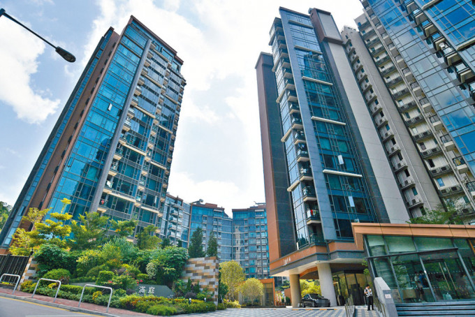區內代理透露，滿名山現時約有44個放租盤，每月租金叫價最低約2.5萬。