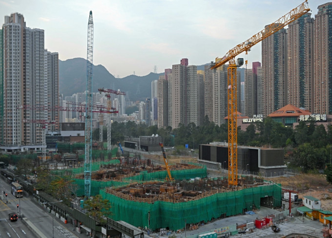 解决香港土地和房屋短缺问题，已成为香港以至北京领导人的共识。资料图片