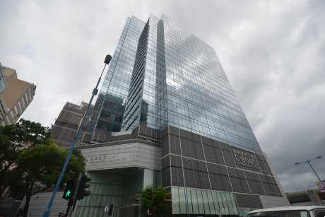 丝宝国际大厦全层1.76亿易主。