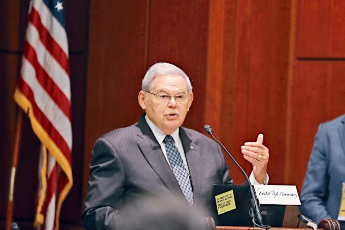 美國參議院外委會主席梅南德茲預期《台灣政策法》獲兩黨支持。