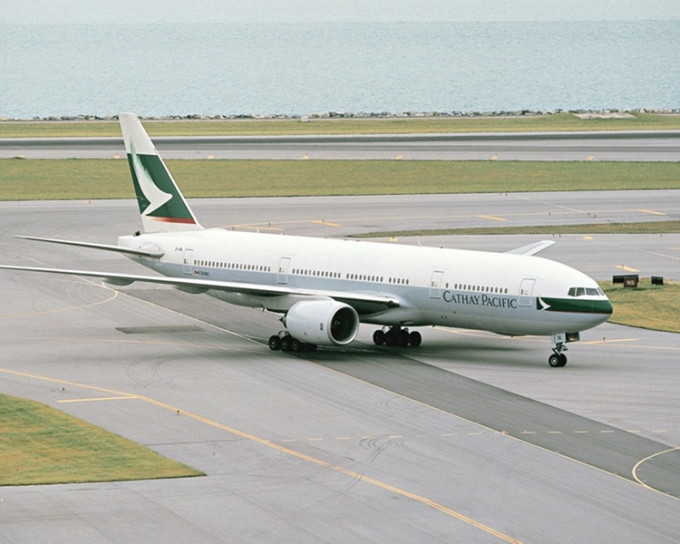 全球第一架波音777-200客机（B-HNL）退役，捐给美国皮马航空航天博物馆。网图